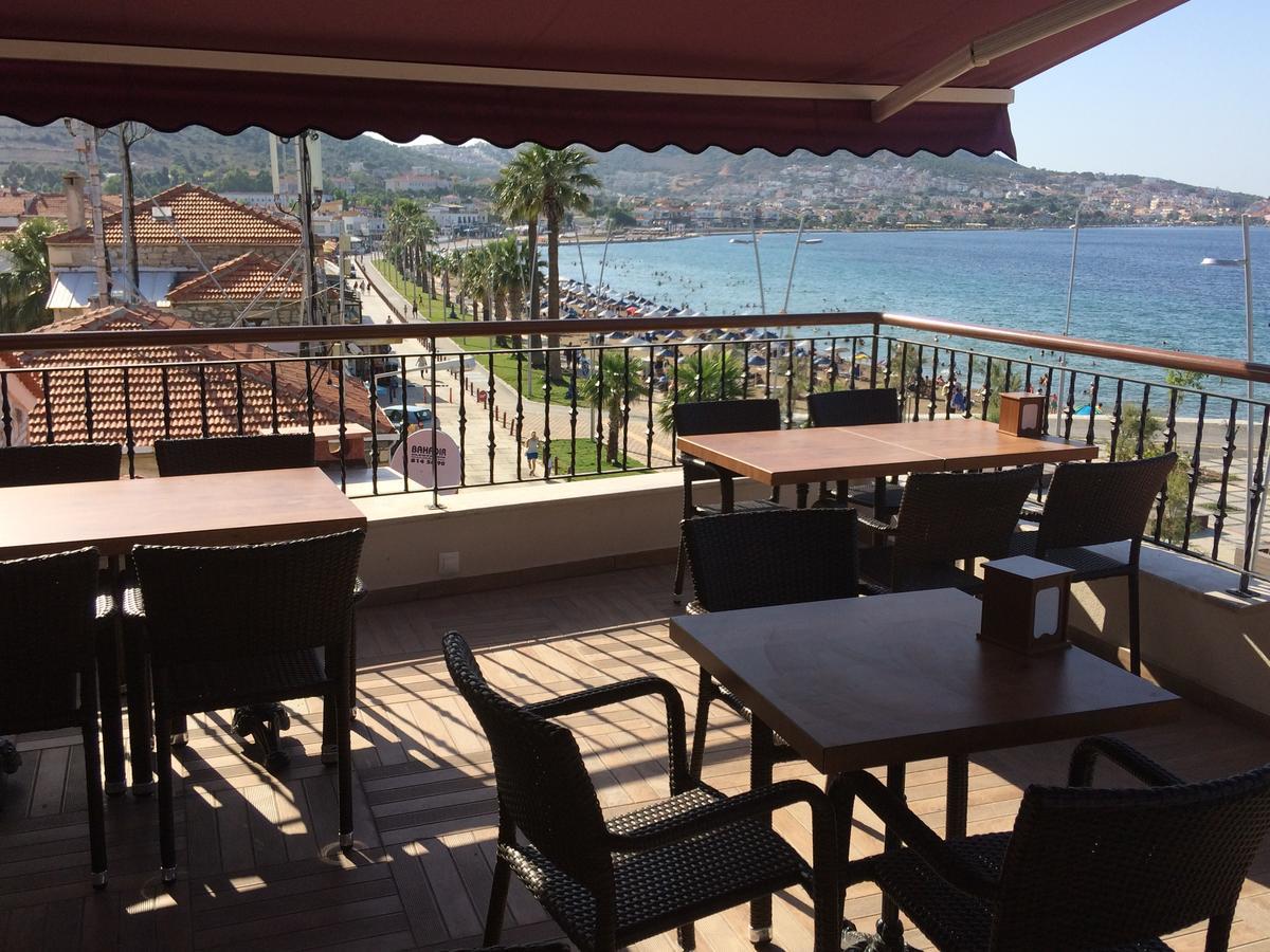 Focamor Otel Yenifoca Exterior photo