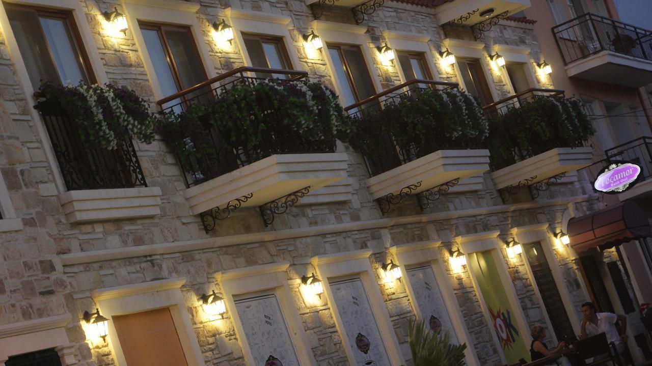 Focamor Otel Yenifoca Exterior photo